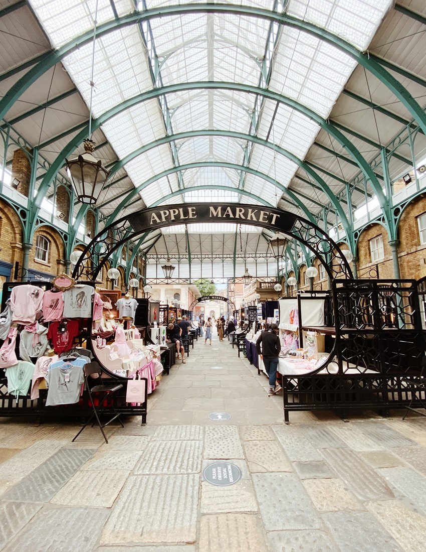 CONVENT GARDEN ANTIQUES MARKET